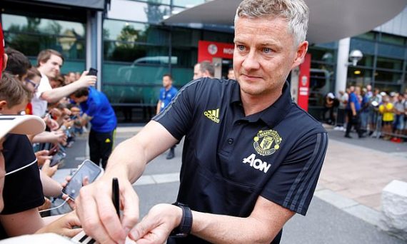 truyền thông nước Anh đưa tin Solsa sẽ bị sa thải nếu tiếp tục thua Tottenham và Man City